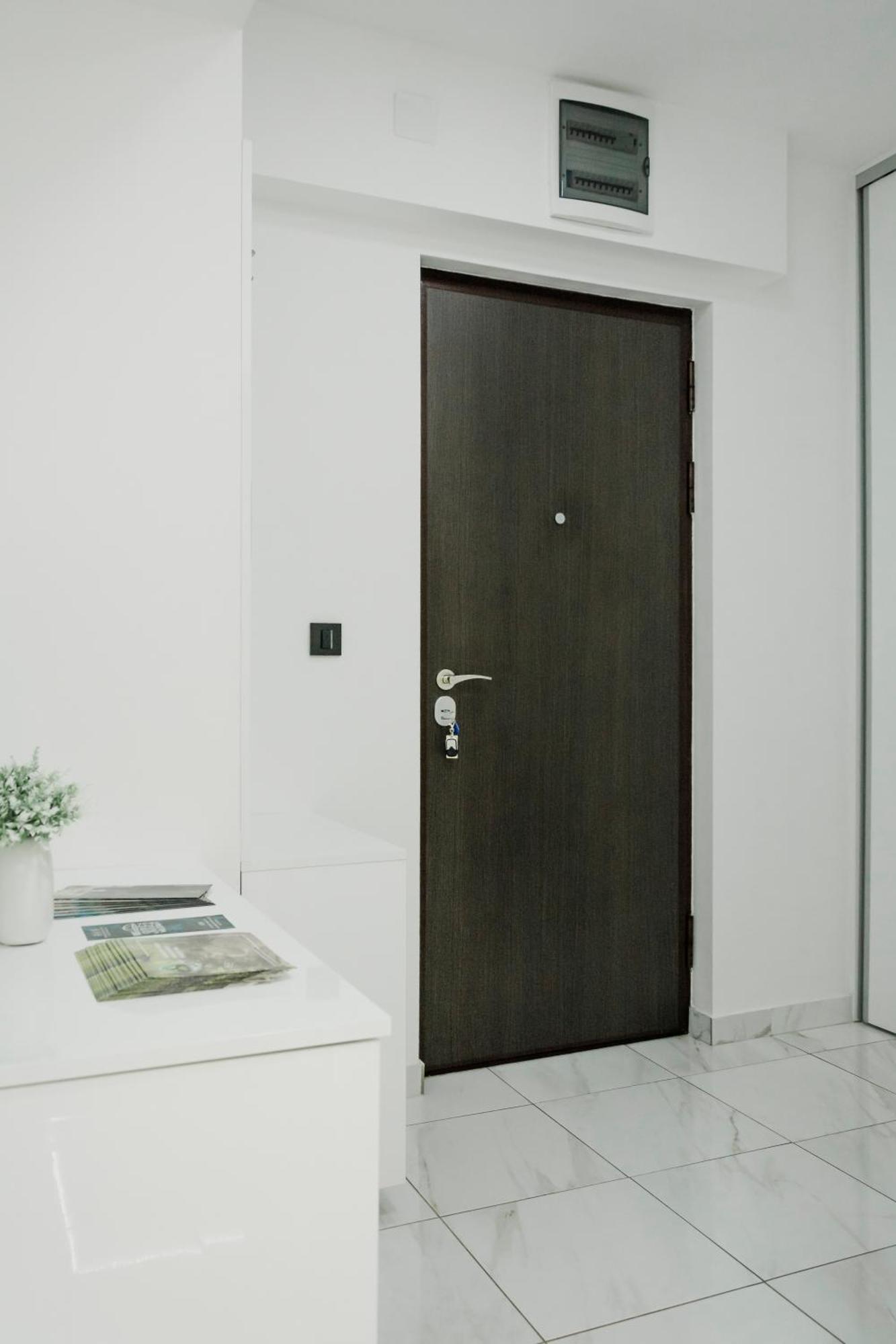 Luka Apartments Flatiron Скопье Экстерьер фото